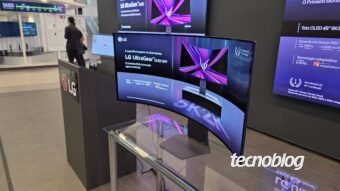 LG UltraGear OLED GX9 tem preço sugerido de R$ 14.999. Monitor oferece tempo de resposta de 0,03 ms e suporte a G-Sync, FreeSync e DisplayHDR.
