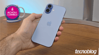 iPhone 17 (256 GB) possui câmeras de 48 MP e tela OLED de 120 Hz; celular da Apple recebe desconto de 30% sobre o preço de lançamento no Pix