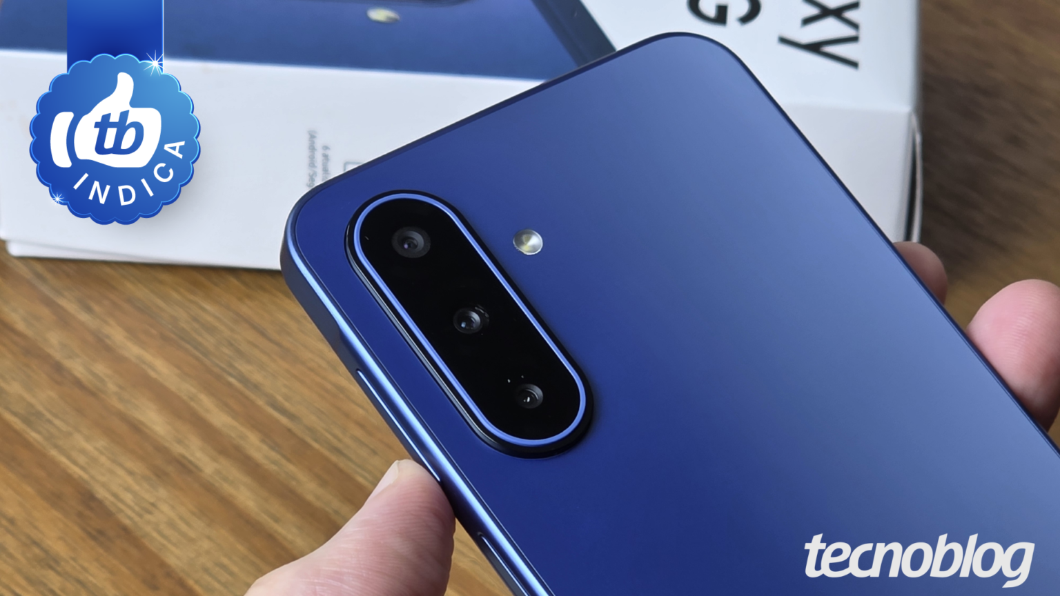 Celular bom e barato: 5 modelos até R$ 1.000 para comprar em 2026 ...