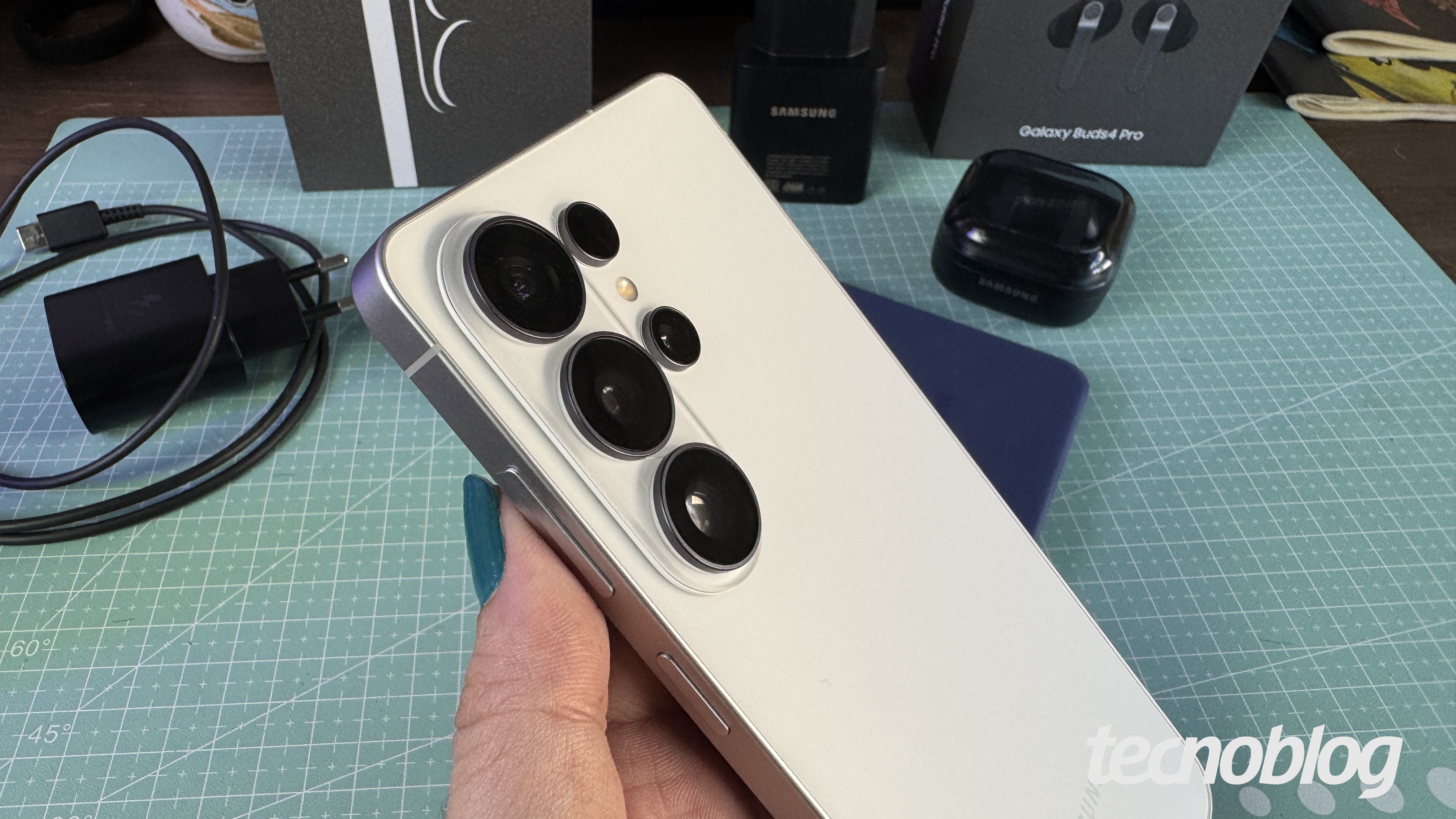 Módulo de câmeras do Galaxy S26 Ultra em close