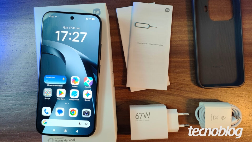Ilustração do celular, manuais, capinha, fonte, cabo e chave para slot SIM do Xiaomi 17T