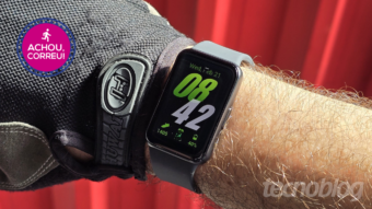 Galaxy Fit 3 monitora sono e exercícios, e é um bom primeiro wearable para Android; promoção traz desconto generoso de 66% no gadget