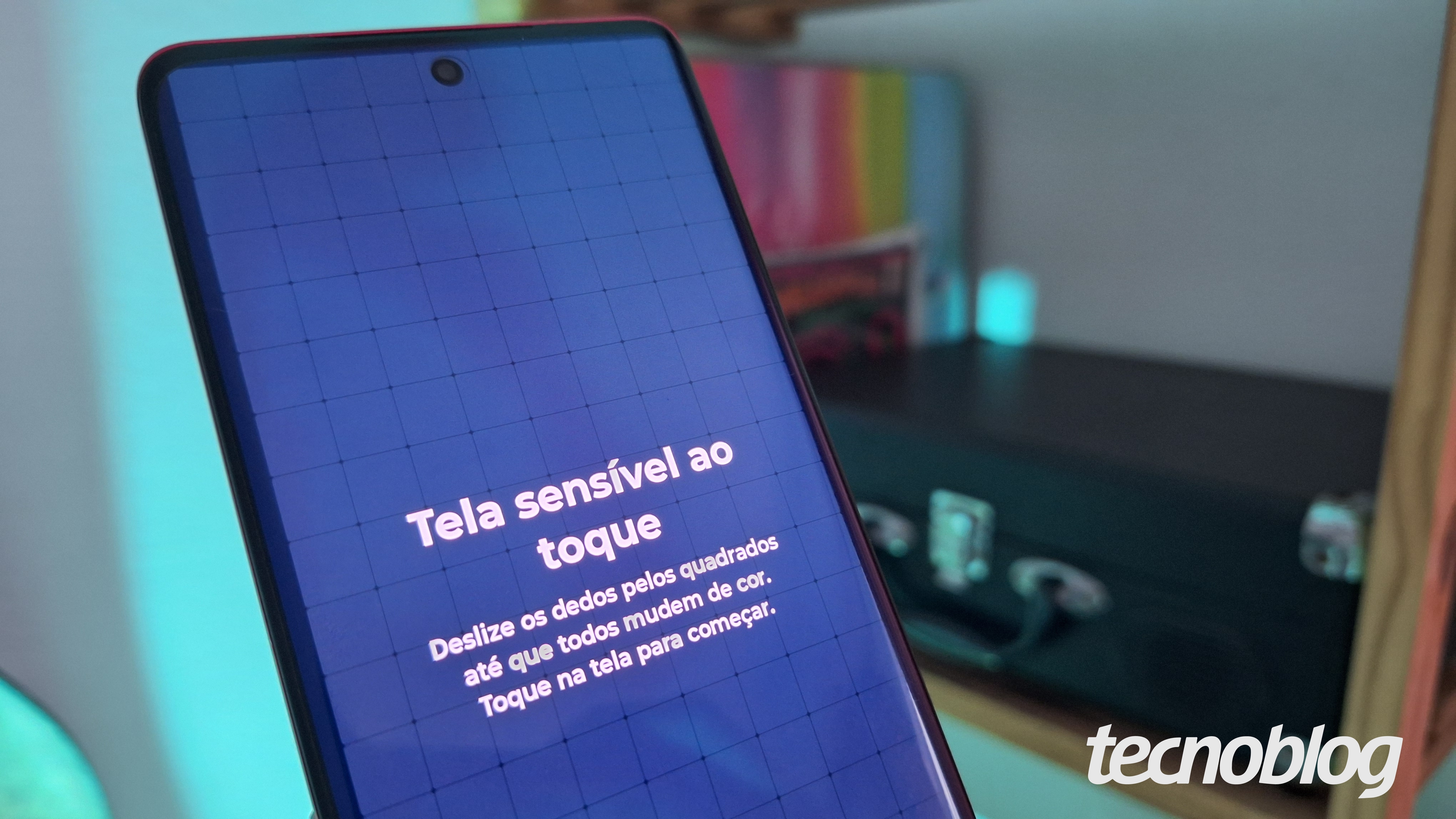 Como testar a tela touchscreen do celular para identificar problemas