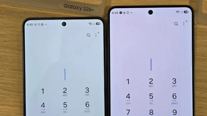 Dois smartphones lado a lado. O smartphone da direita apresenta uma tela com tom avermelhado.