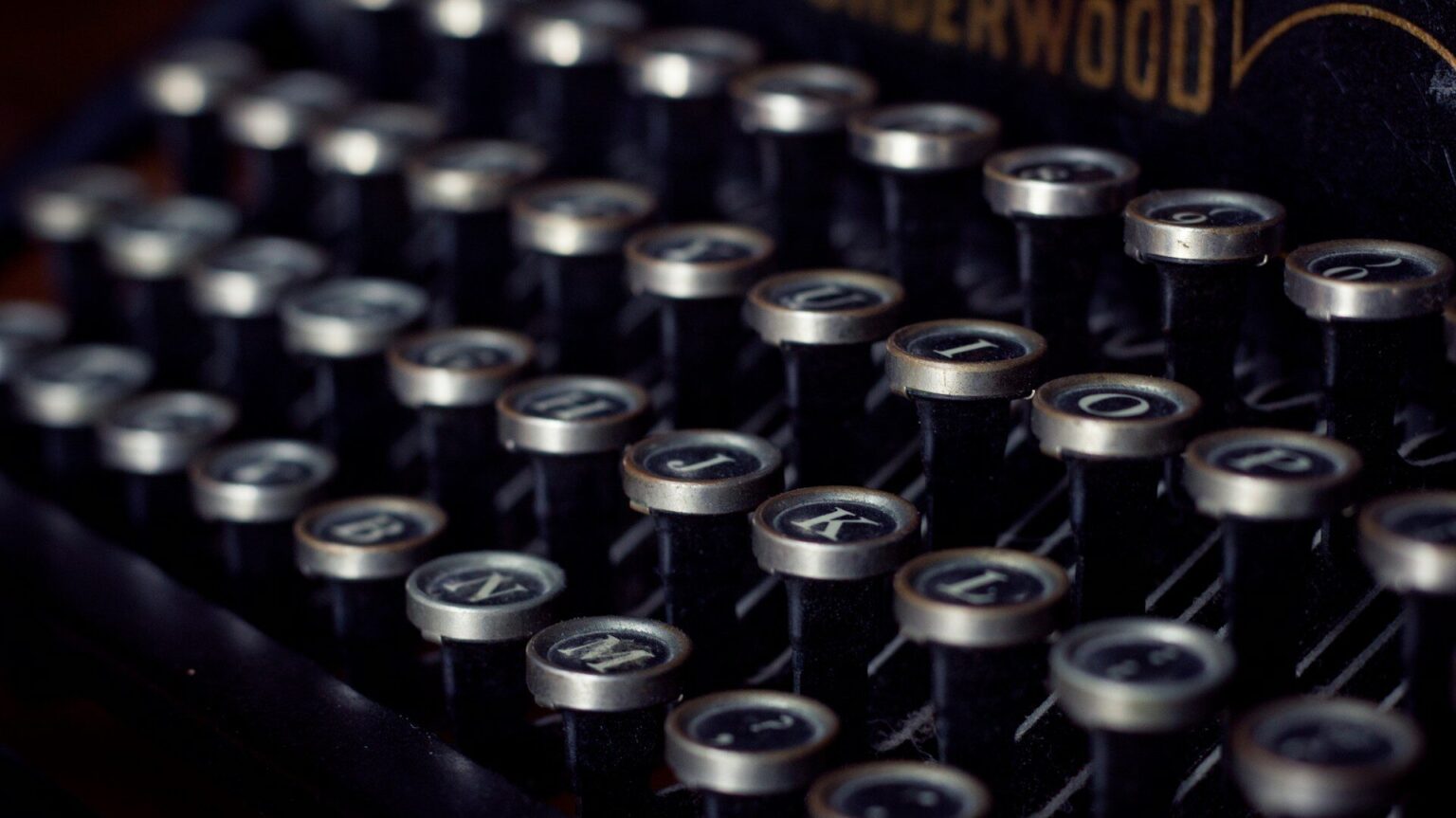 ChatGPT não pode mais imitar autores famosos: Entenda o porquê