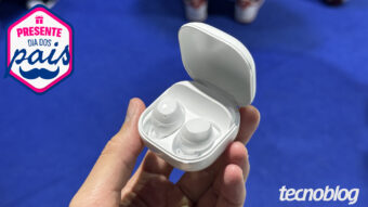 Galaxy Buds Core com ANC e recursos de IA atingem desconto de 47% no Pix com cupom em oferta interessante para o Dia dos Pais 2026