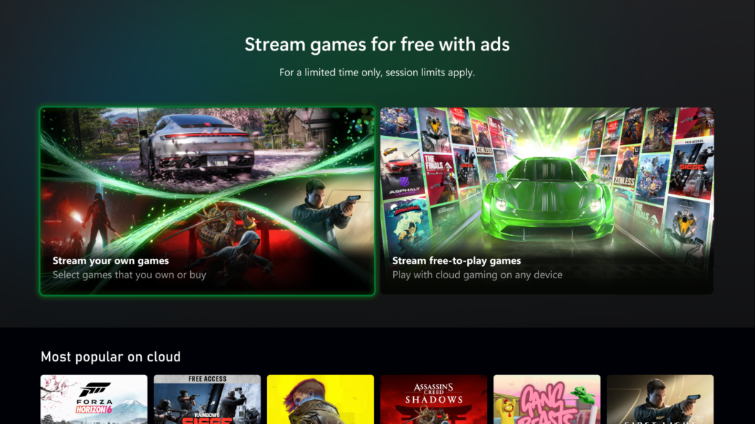 Captura de tela de interface digital escura. No topo, destaca-se o título "Stream games for free with ads" e o subtítulo "For a limited time only, session limits apply.". Abaixo, há dois cartões destacados: o da esquerda mostra um carro de corrida cinza com a frase "Stream your own games"; o da direita exibe um carro verde cercado por capas de jogos e o texto "Stream free-to-play games". Na parte inferior, há a seção "Most popular on cloud" com capas de jogos em fileira.