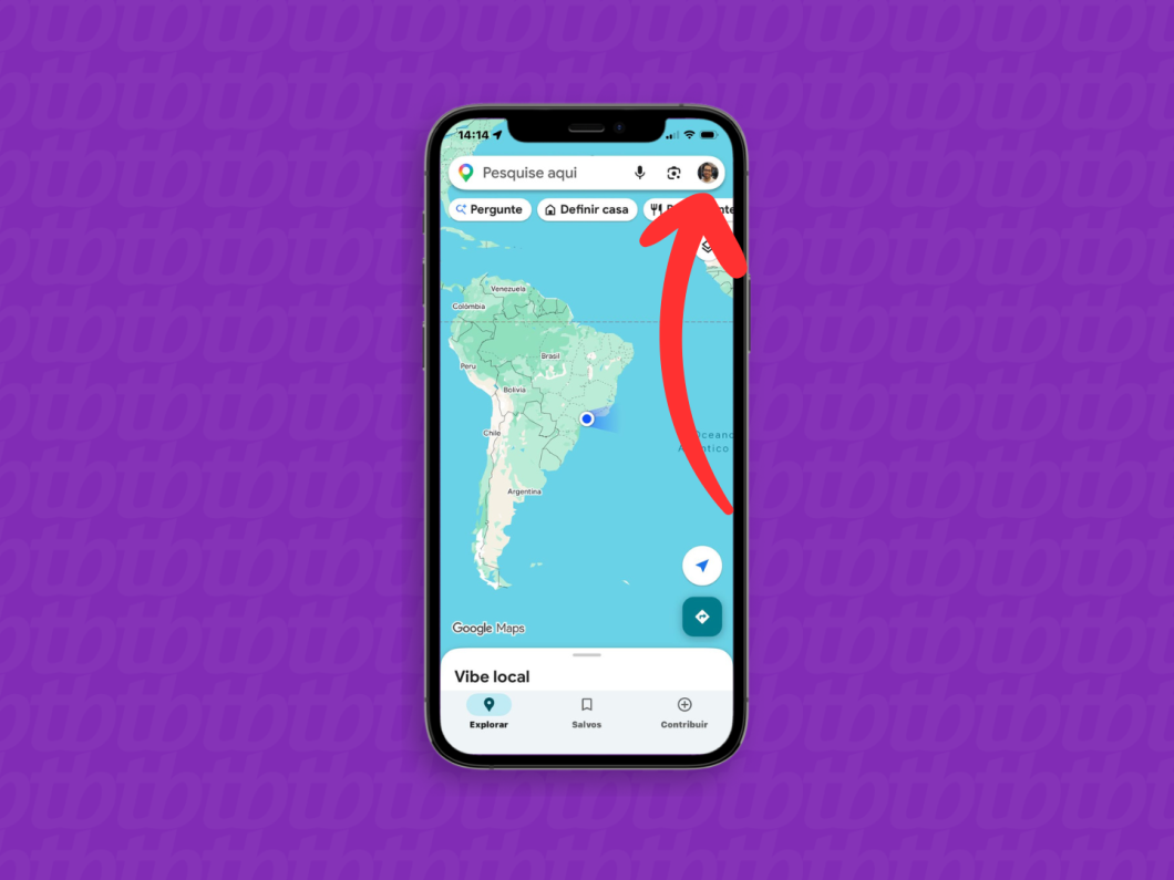 Acessando o menu principal do Google Maps no celular para localizar o iPhone perdido
